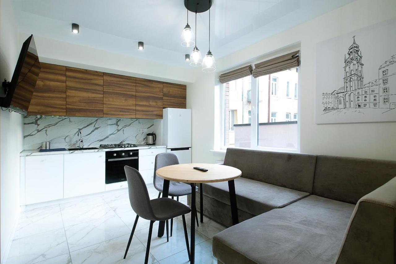 Appartamento Luxury Nest Lviv Center Esterno foto