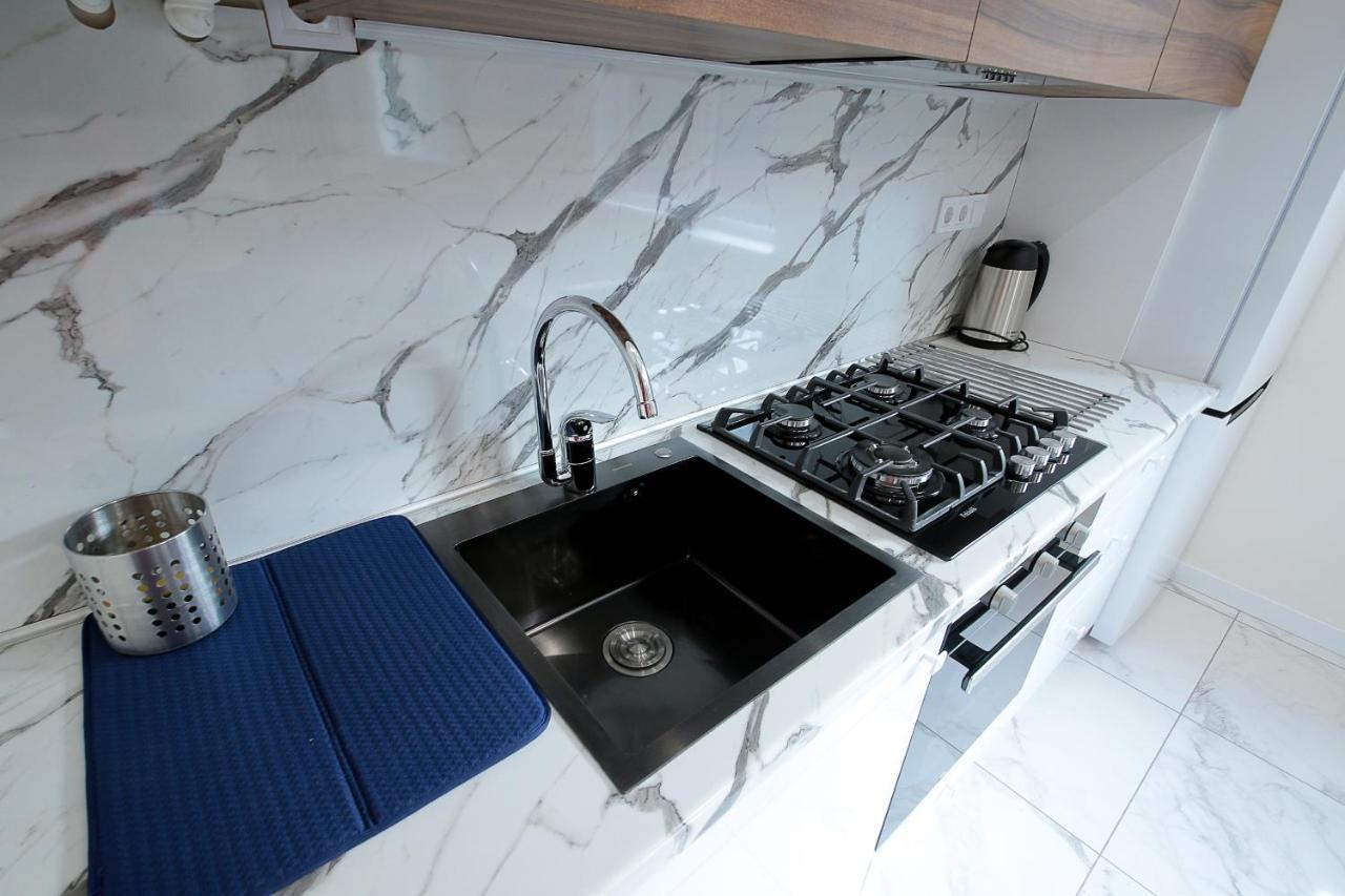 Appartamento Luxury Nest Lviv Center Esterno foto