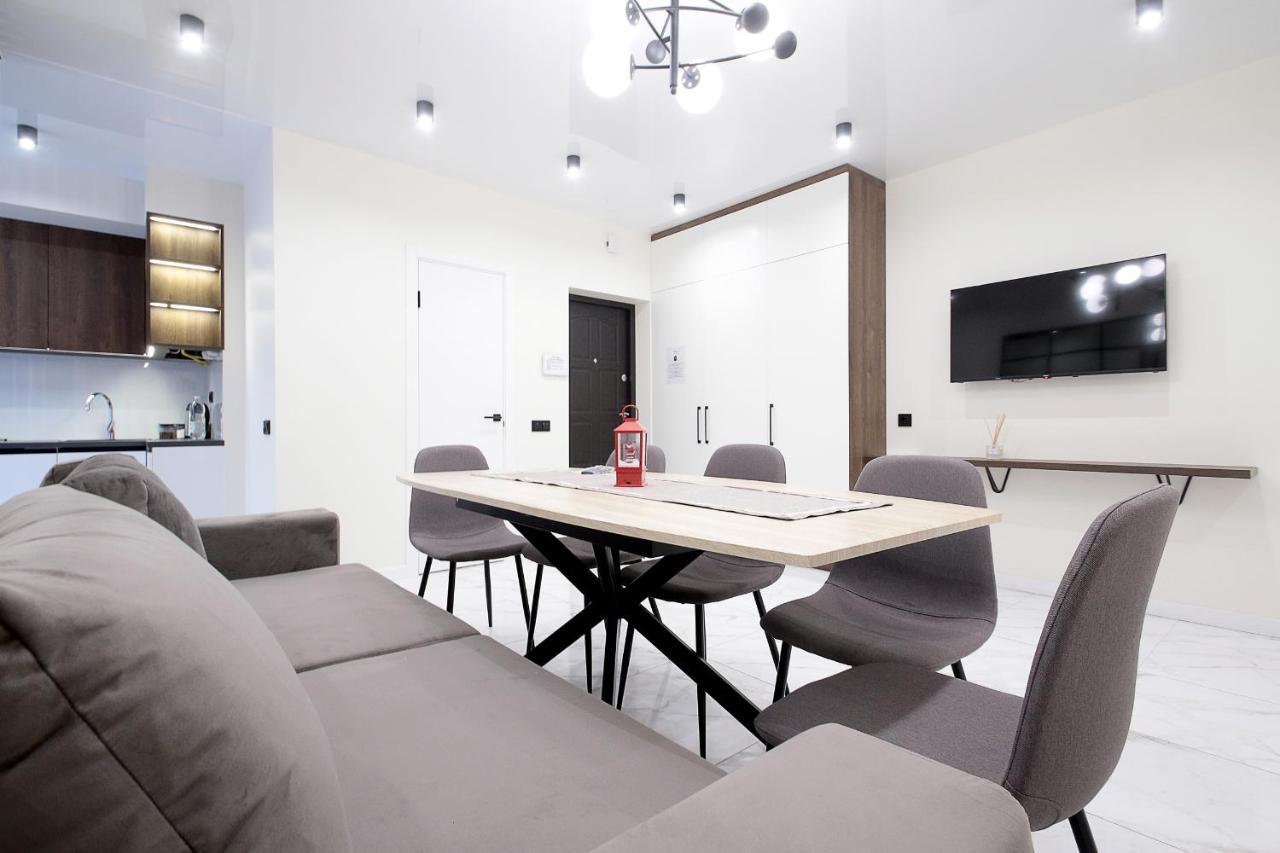 Appartamento Luxury Nest Lviv Center Esterno foto